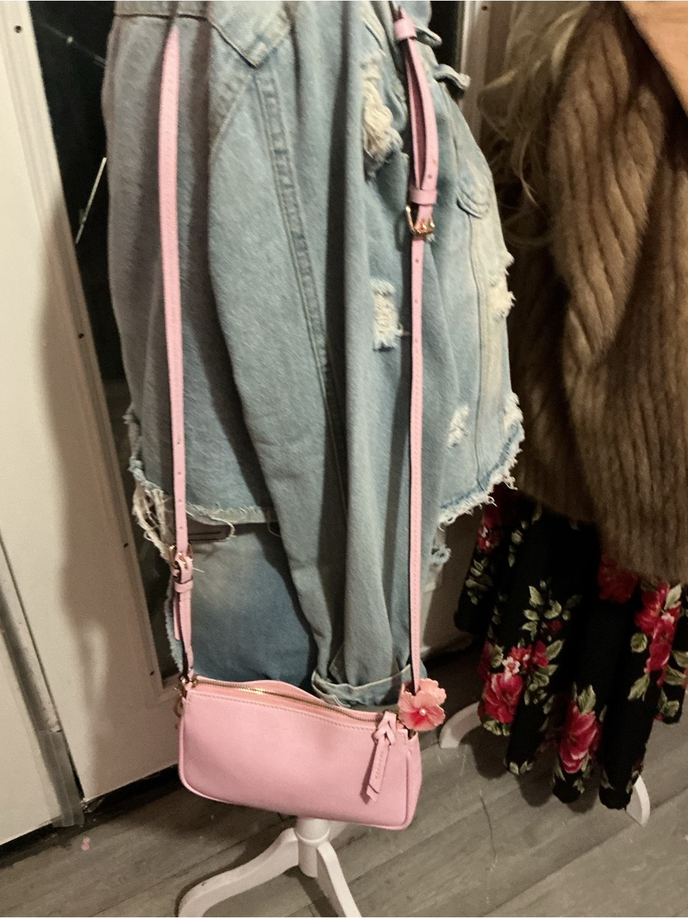 Dooney & Bourke Pink Crossbody Bag with Gold Charm Chain - Picture 4 of 5